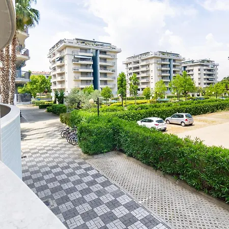 64a Bilocale In Zona Servita A Due Passi Dal Mare Apartamento