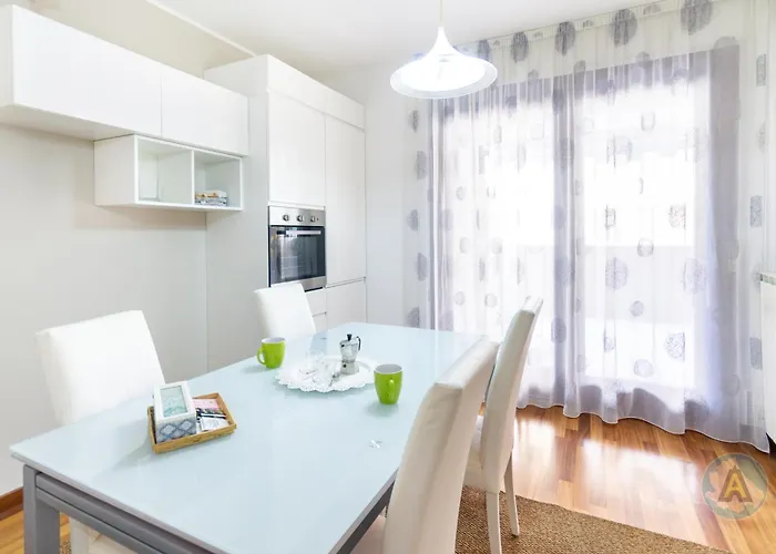 64a Bilocale In Zona Servita A Due Passi Dal Mare