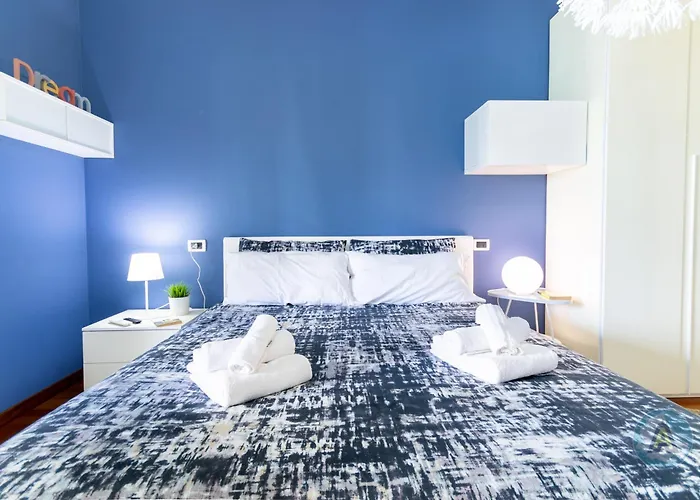 64a Bilocale In Zona Servita A Due Passi Dal Mare Lägenhet *